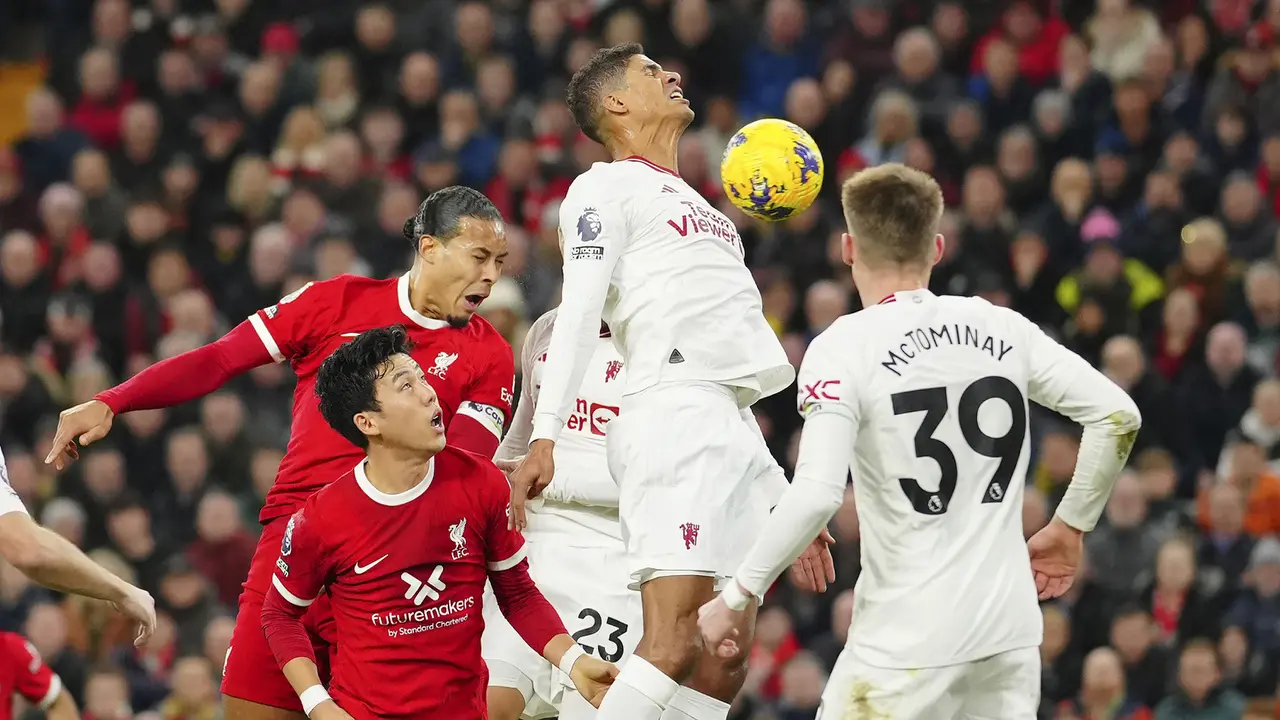 Hasil Liga Inggris: Sengit, MU Tahan Imbang Liverpool di Anfield