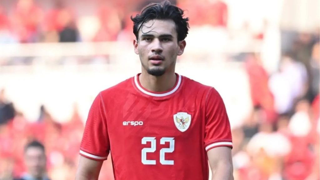 Nathan Tjoe-A-On Bintang Muda Sepak Bola