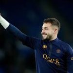Arnau Tenas Penjaga Gawang PSG